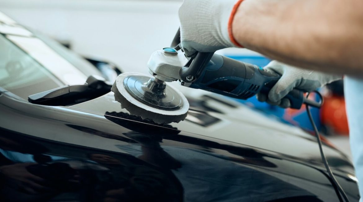 zabezpieczanie lakieru