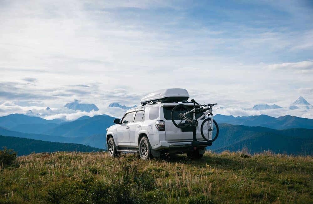 dlaczego-warto-zainwestowac-w-oklejanie-samochodu-off-road